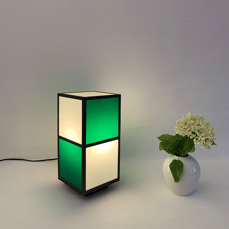 clasetta – Stehlampe cubus duo 